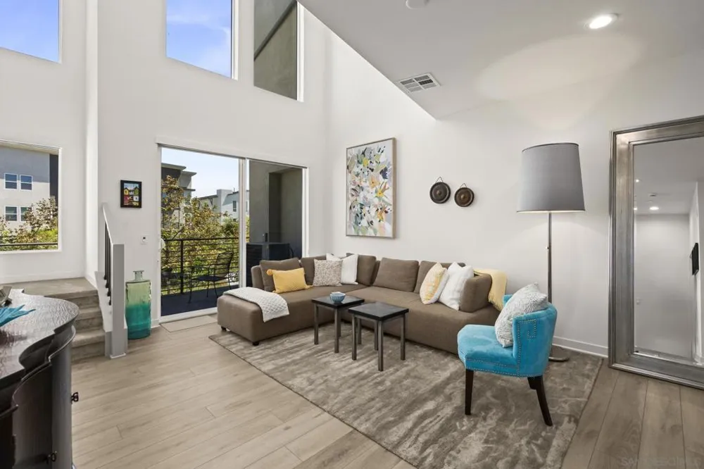 10403 Adamson San Diego, CA 92126