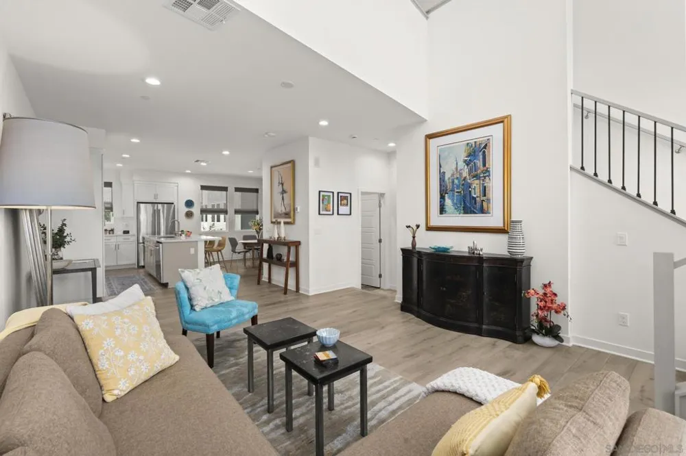 10403 Adamson San Diego, CA 92126