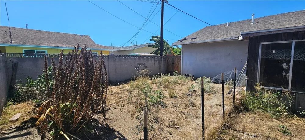15720 Poppy Way Westminster, CA 92683