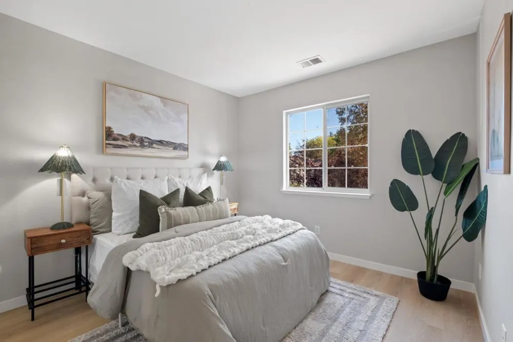 105 Chalet Woods Circle Campbell, CA 95008