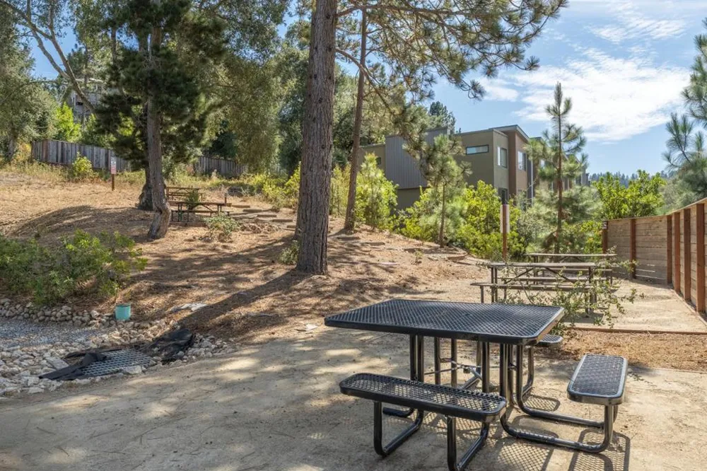 4104 Scotts Valley Drive #302 Scotts Valley, CA 95066