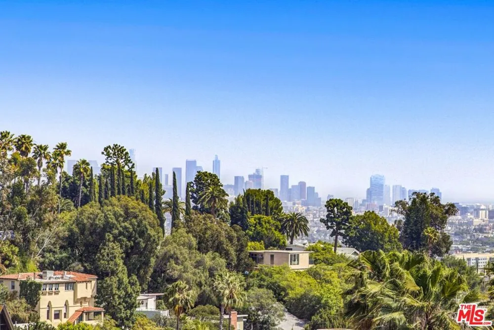 6383 Quebec Drive Los Angeles, CA 90068