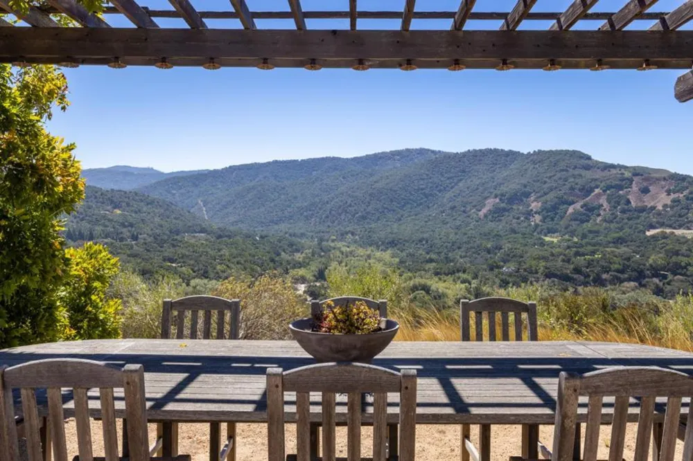 224 Vista Verde Carmel Valley, CA 93924