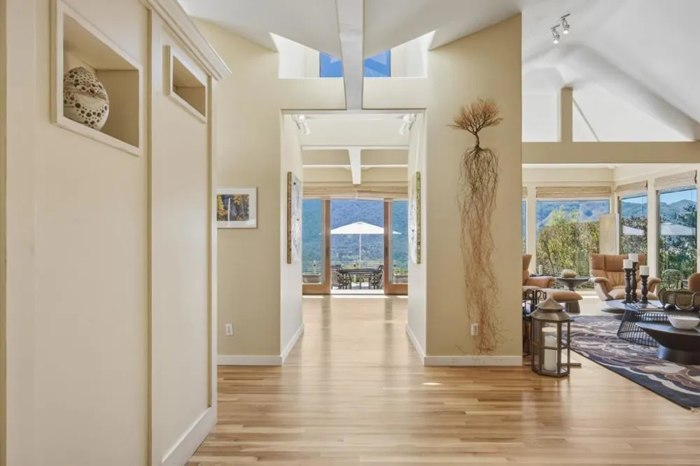 224 Vista Verde Carmel Valley, CA 93924