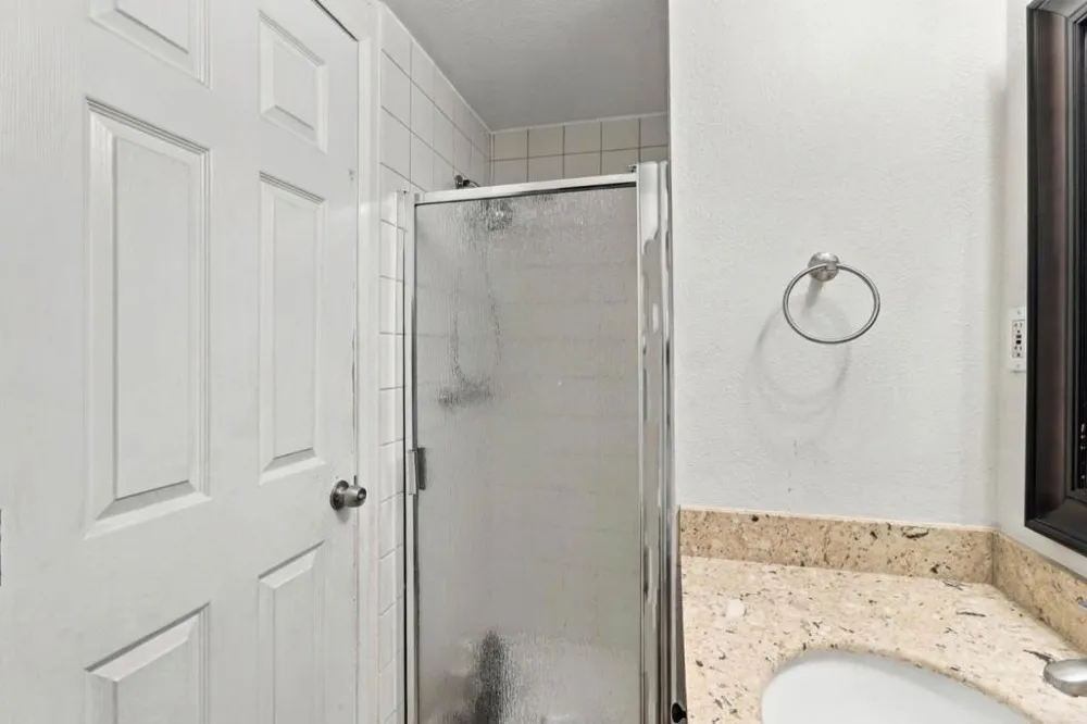 27751 Orlando Avenue Hayward, CA 94545