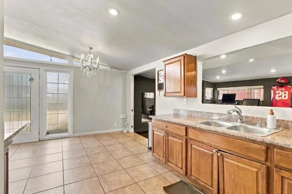 27751 Orlando Avenue Hayward, CA 94545