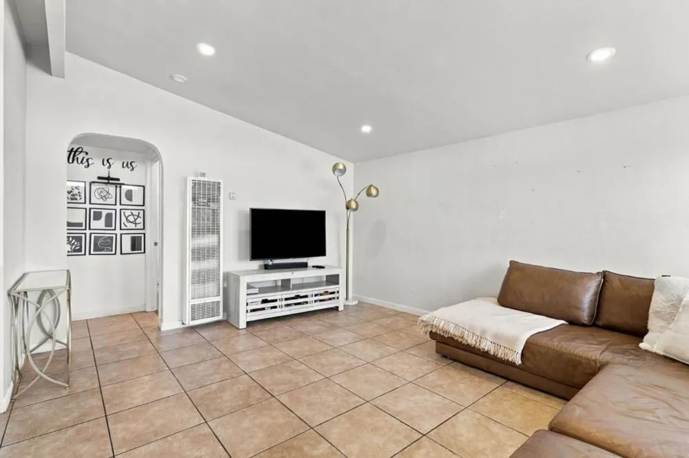 27751 Orlando Avenue Hayward, CA 94545