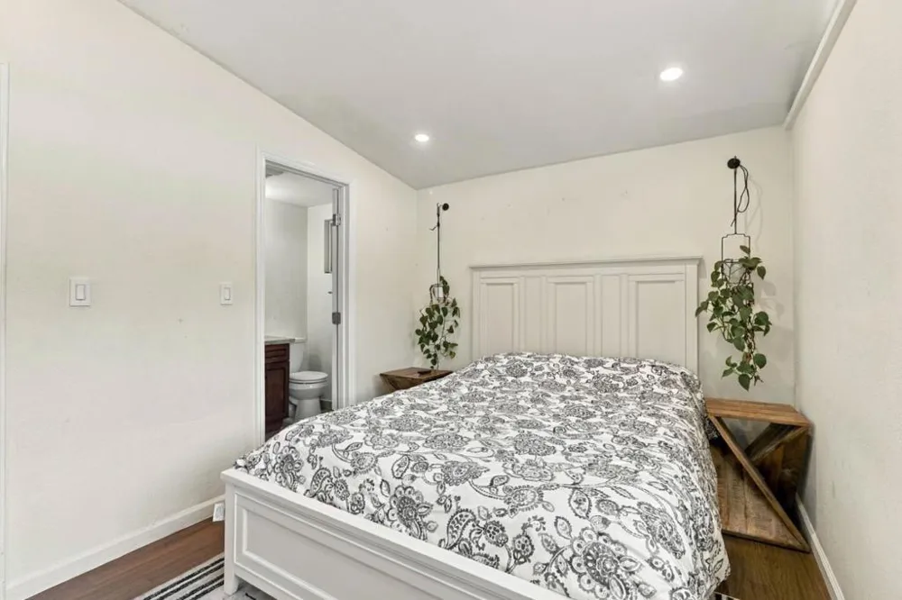 27751 Orlando Avenue Hayward, CA 94545