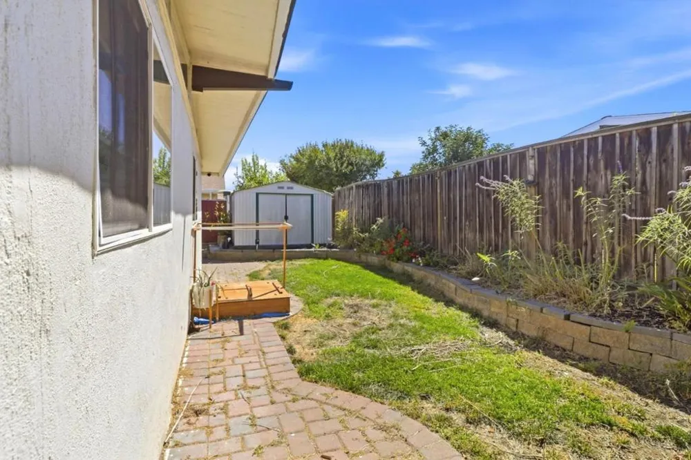 27751 Orlando Avenue Hayward, CA 94545