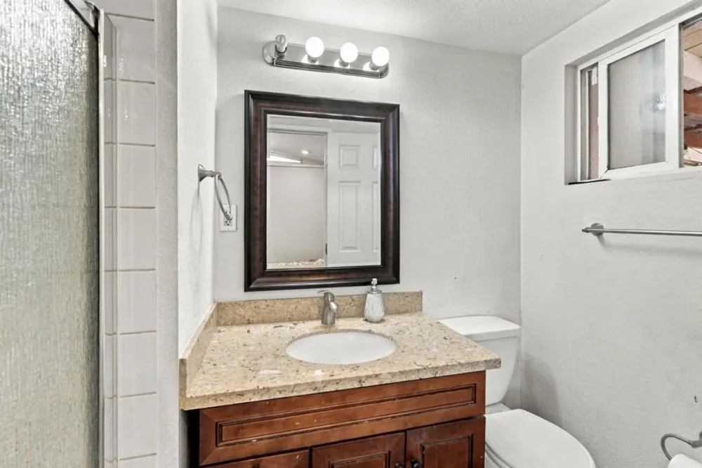 27751 Orlando Avenue Hayward, CA 94545