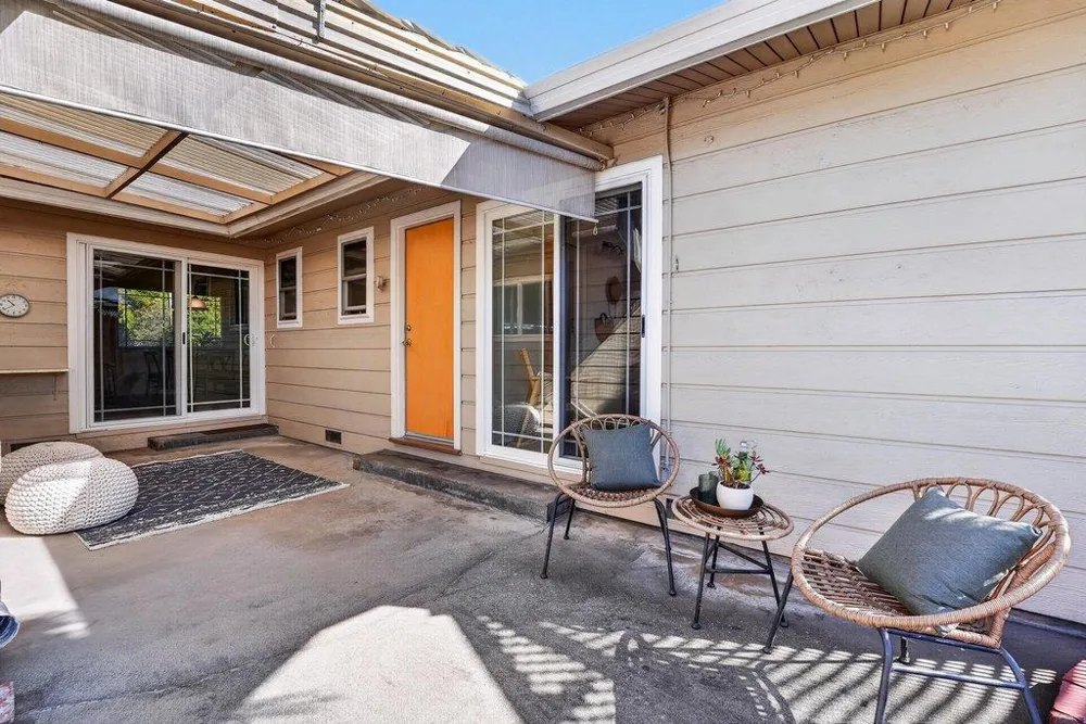 2201 40th Avenue Santa Cruz, CA 95062