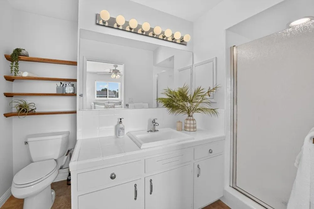2201 40th Avenue Santa Cruz, CA 95062