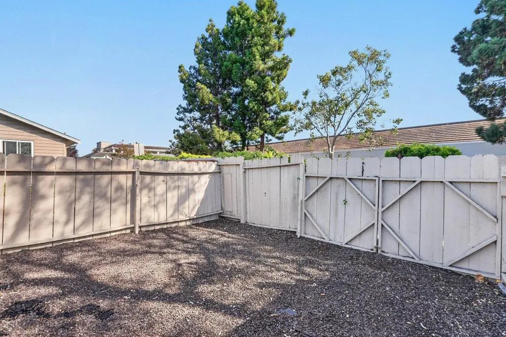 2201 40th Avenue Santa Cruz, CA 95062