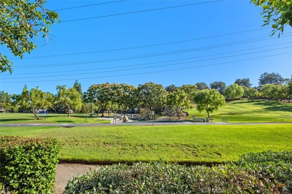 36 Rainwood Aliso Viejo, CA 92656