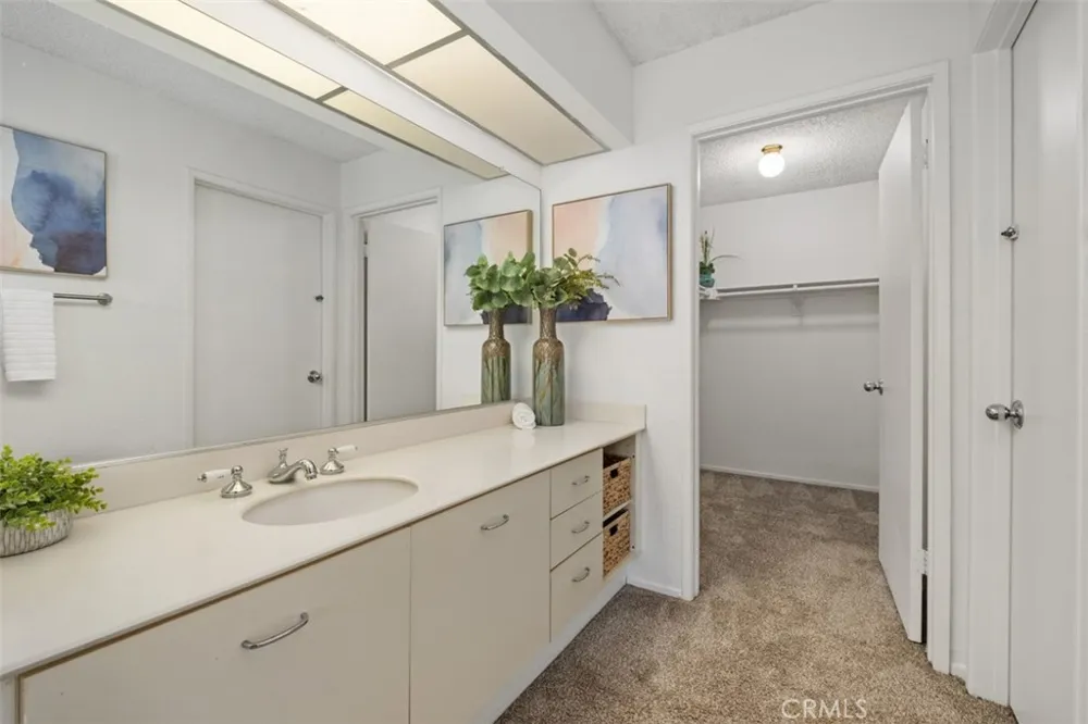 36 Rainwood Aliso Viejo, CA 92656