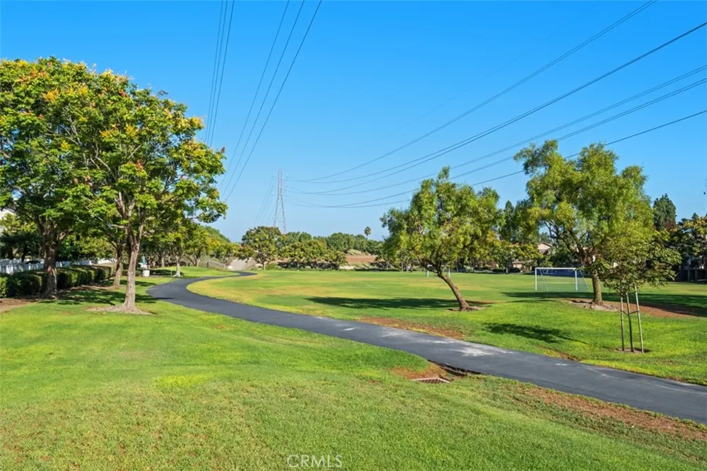 36 Rainwood Aliso Viejo, CA 92656