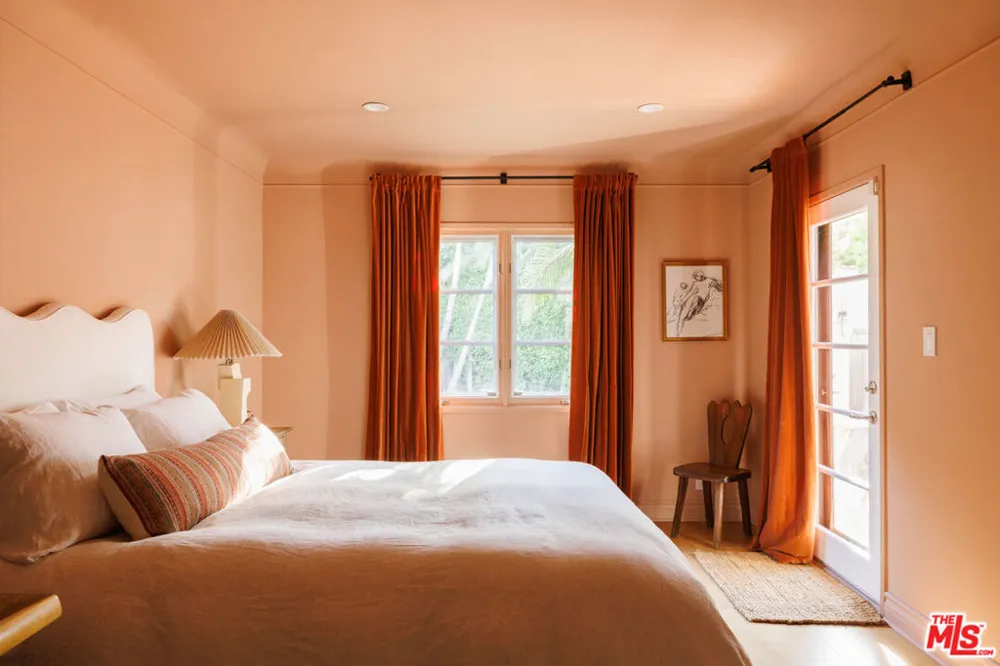 465 Westmount Drive West Hollywood, CA 90048