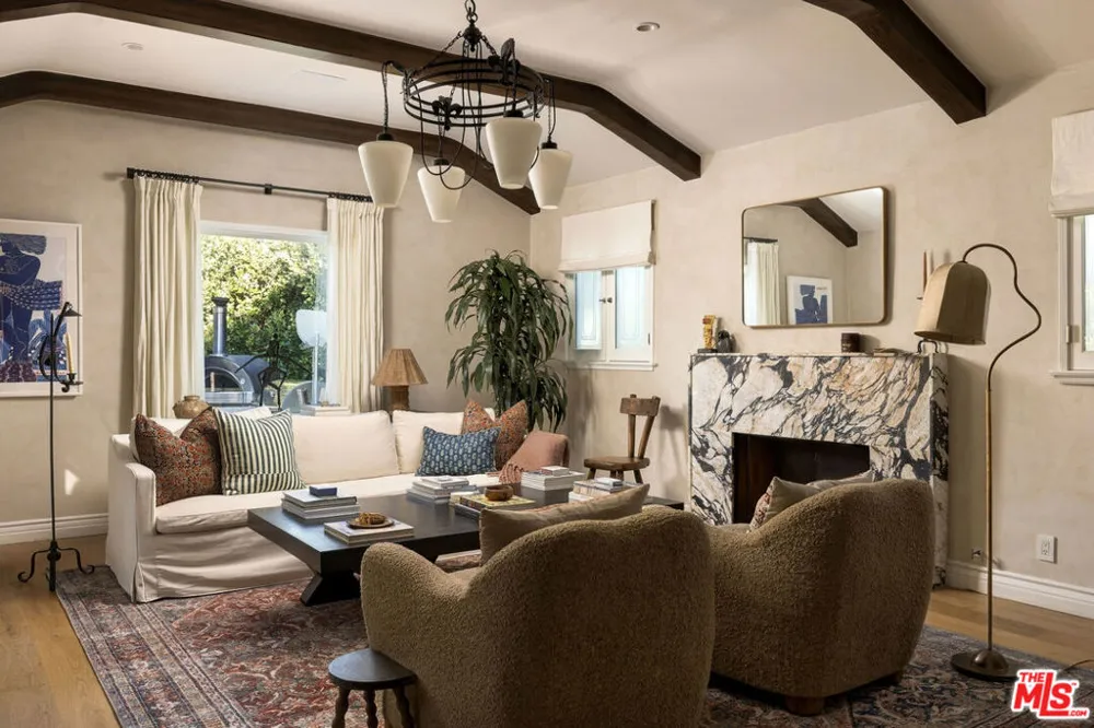 465 Westmount Drive West Hollywood, CA 90048