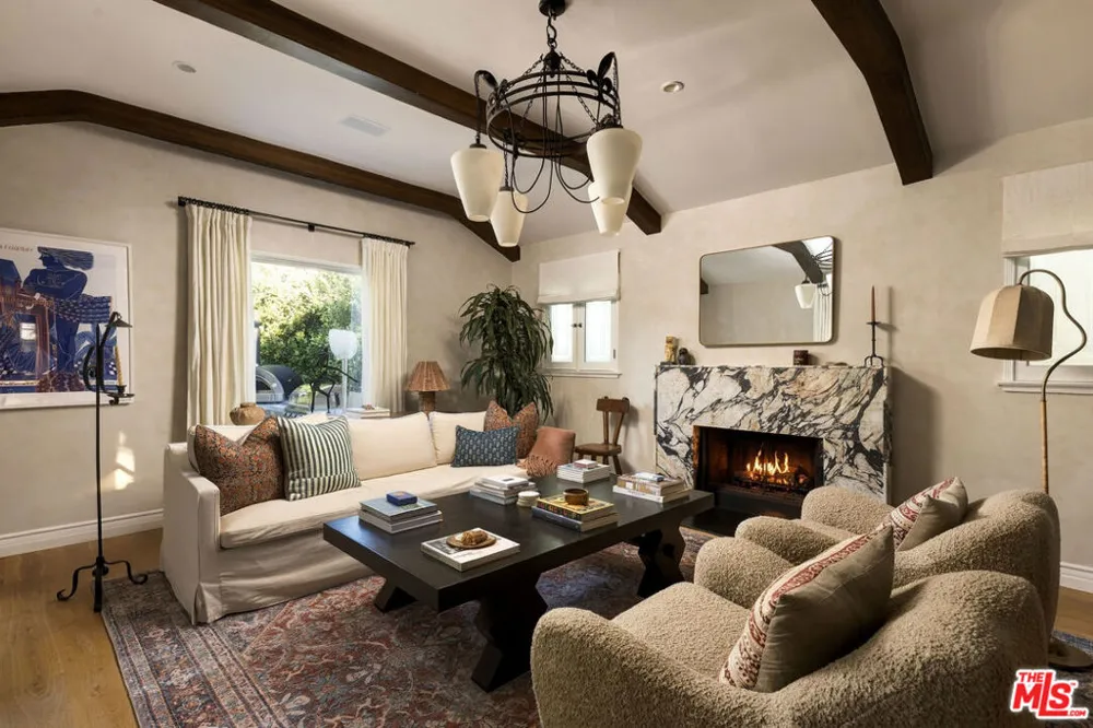 465 Westmount Drive West Hollywood, CA 90048