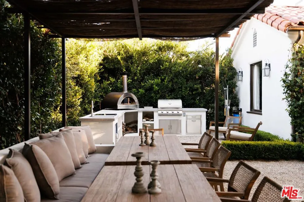 465 Westmount Drive West Hollywood, CA 90048