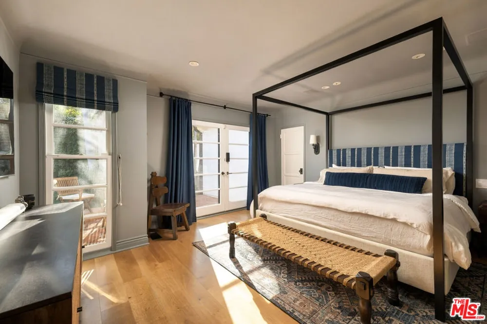 465 Westmount Drive West Hollywood, CA 90048
