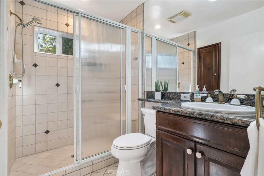 648 Tufts Avenue Burbank, CA 91504