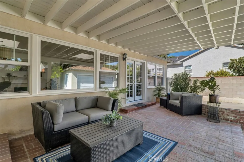 648 Tufts Avenue Burbank, CA 91504
