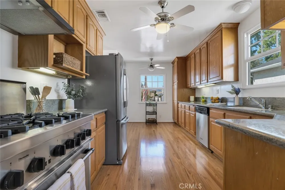 648 Tufts Avenue Burbank, CA 91504