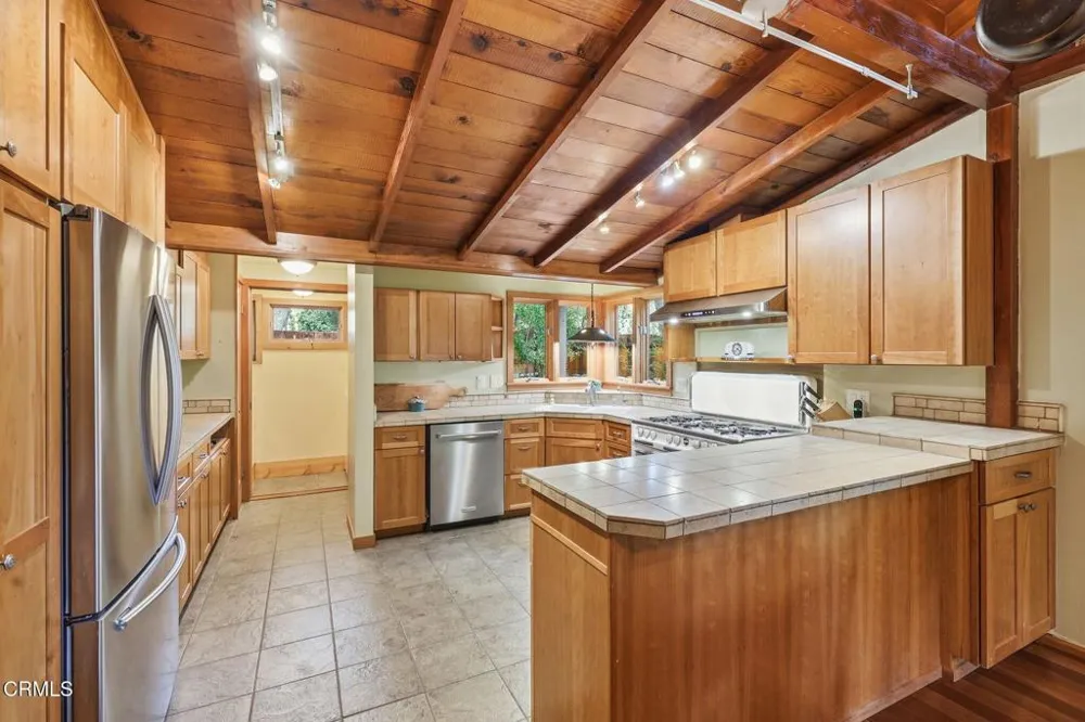 757 Mcnell Road Ojai, CA 93023