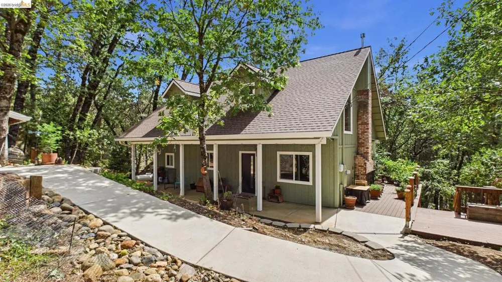17093 Palomino Ln Sonora, CA 95370