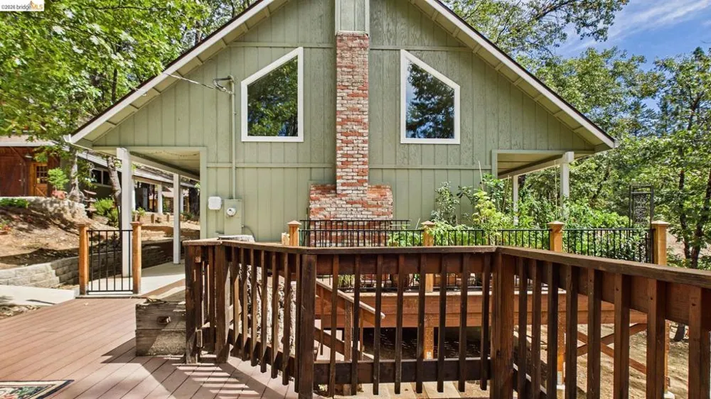 17093 Palomino Ln Sonora, CA 95370