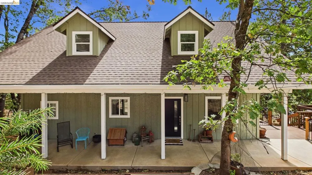 17093 Palomino Ln Sonora, CA 95370