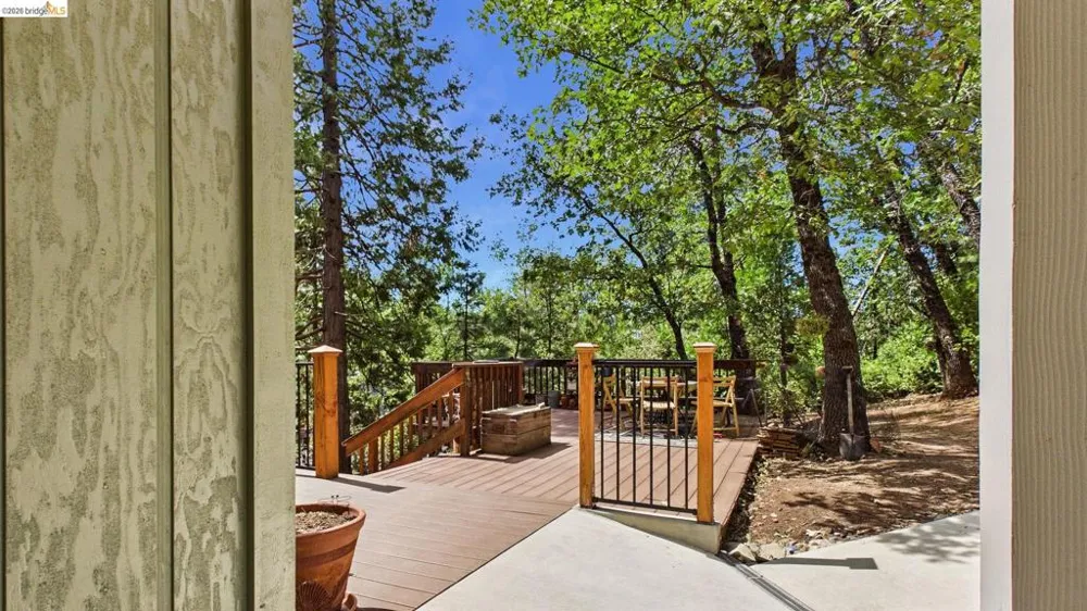 17093 Palomino Ln Sonora, CA 95370