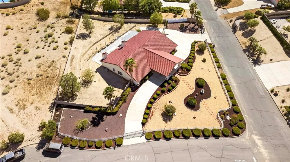 13573 Sunset Drive Apple Valley, CA 92308
