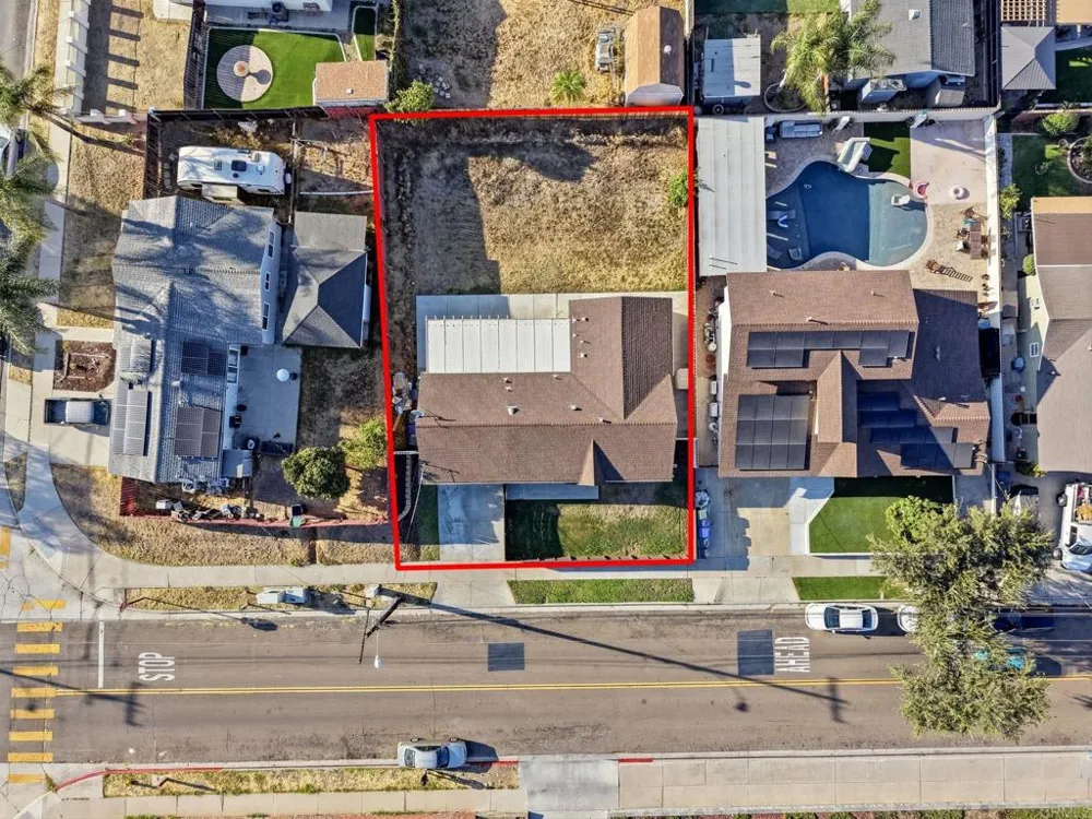 8812 Noeline Avenue Spring Valley, CA 91977