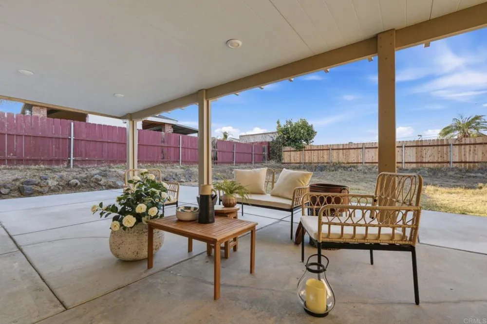 8812 Noeline Avenue Spring Valley, CA 91977