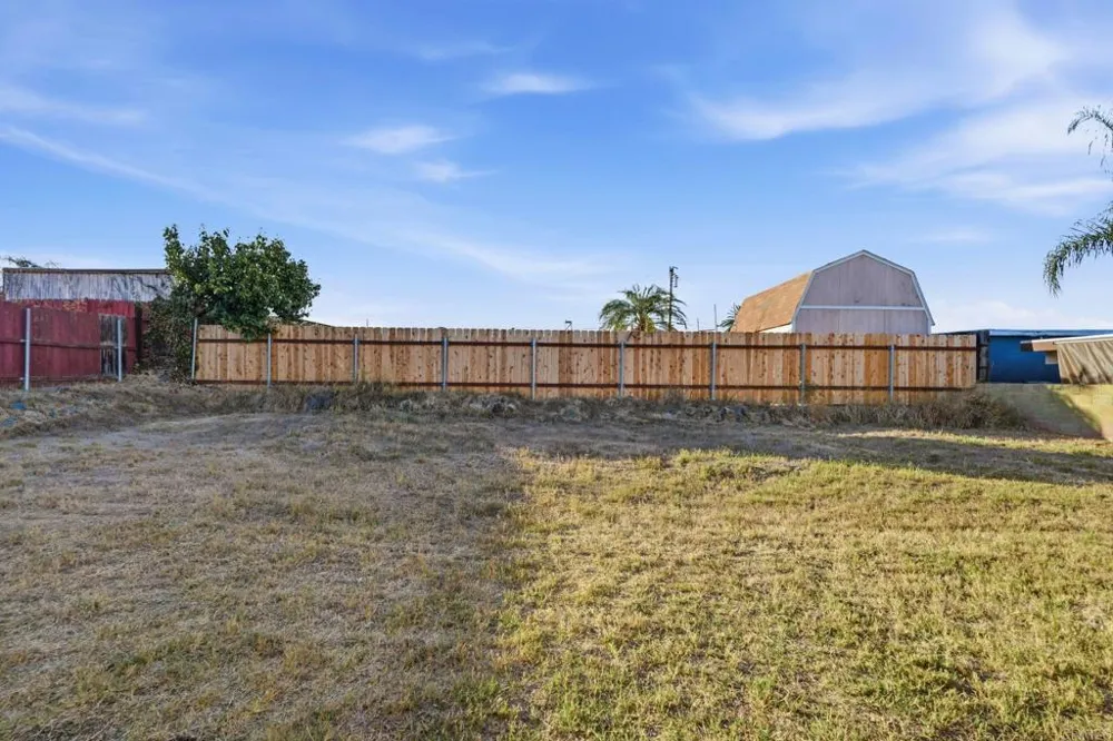 8812 Noeline Avenue Spring Valley, CA 91977