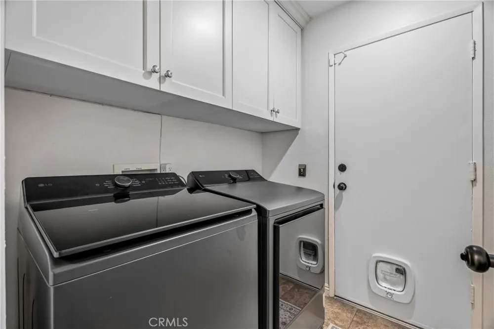 20755 Benz Saugus, CA 91350