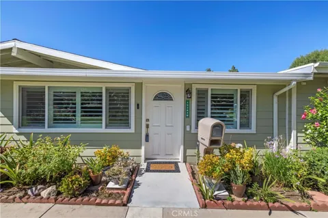 19204 Avenue Of The Oaks #B
