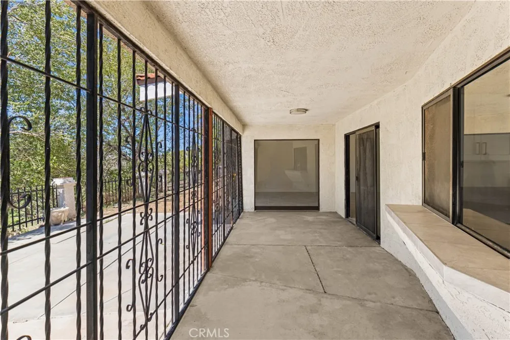 13850 Dahlgren Drive Victorville, CA 92395