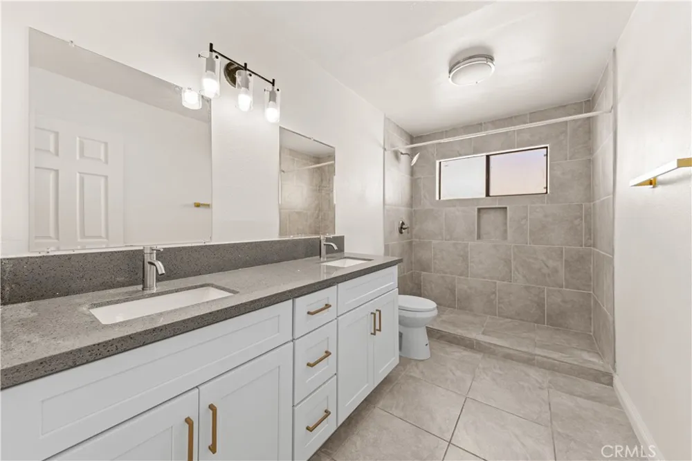 13850 Dahlgren Drive Victorville, CA 92395