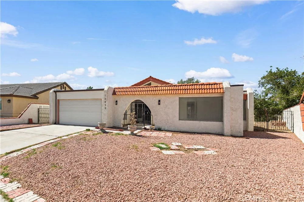 13850 Dahlgren Drive Victorville, CA 92395