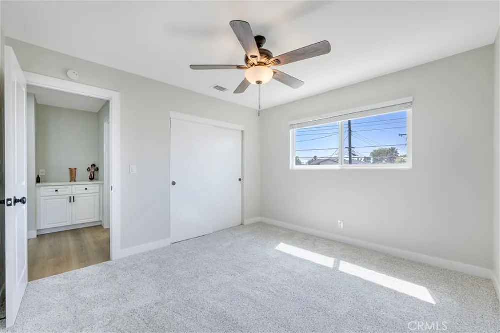 5154 Merril Avenue Riverside, CA 92504