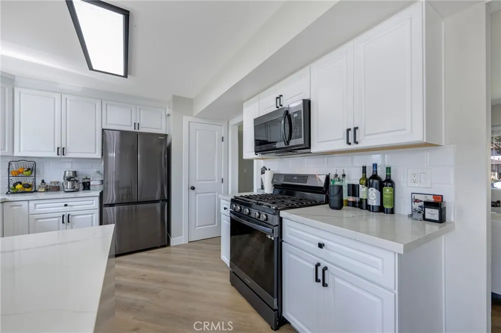 5154 Merril Avenue Riverside, CA 92504