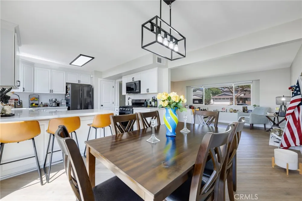 5154 Merril Avenue Riverside, CA 92504