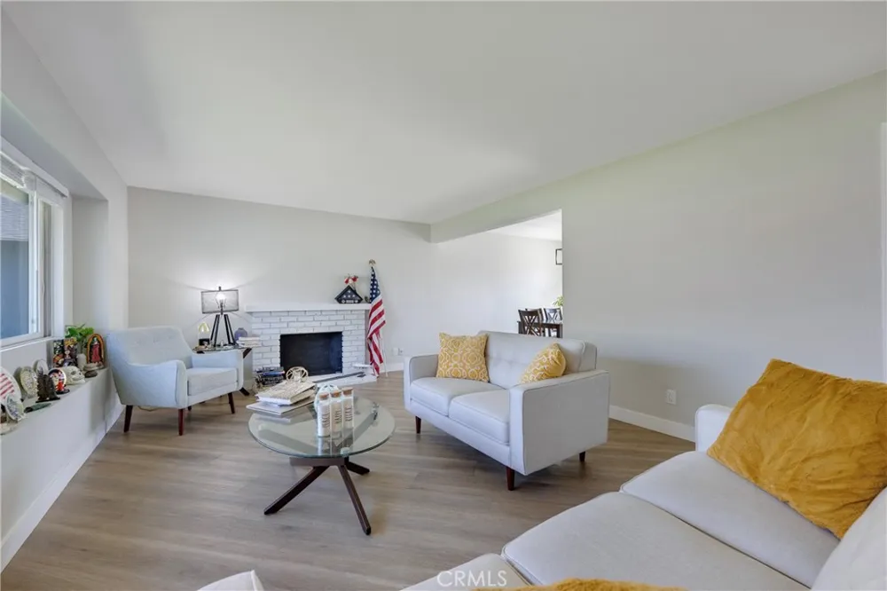 5154 Merril Avenue Riverside, CA 92504