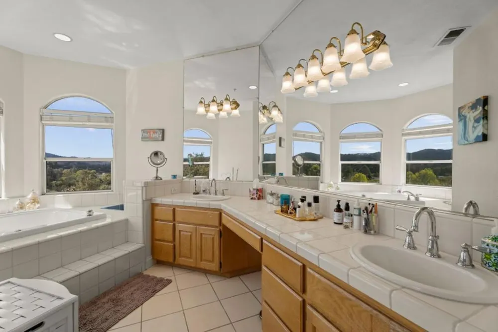 14545 Atherton Circle Morgan Hill, CA 95037