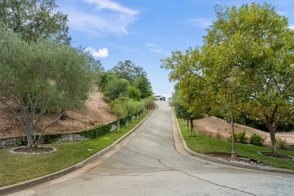 14545 Atherton Circle Morgan Hill, CA 95037