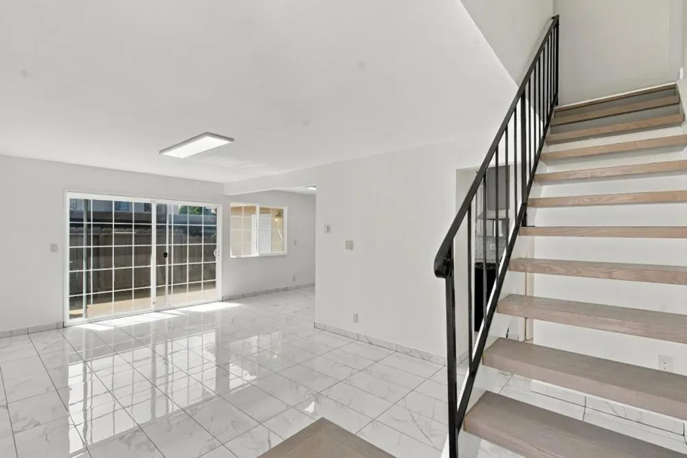 273 Sunnyhills Drive Watsonville, CA 95076