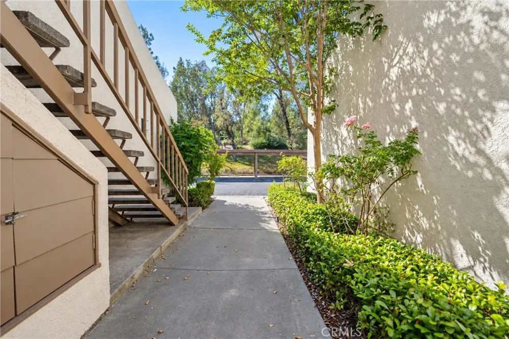 23294 Copante #89 Mission Viejo, CA 92692